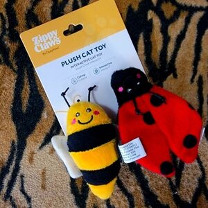 Zippy Paws Plush Cat Kitten Toy - Bee And Ladybug Ea.